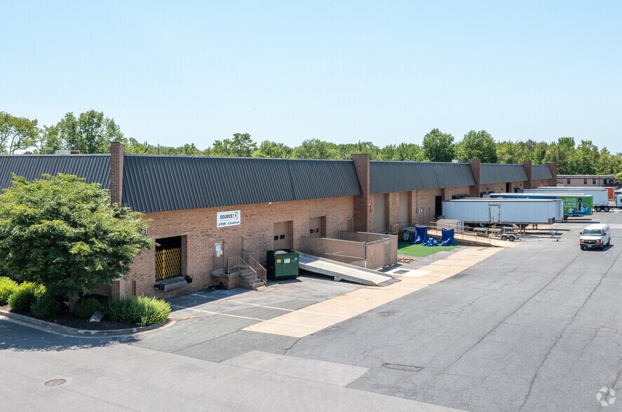 More Photos Of 9321 Philadelphia Rd, Rosedale Unknown For Lease