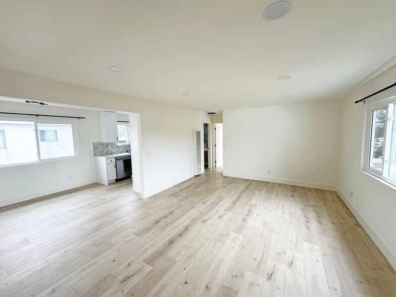 More Photos Of 17414 Dairyview cir, Huntington Beach Multifamily For Sale