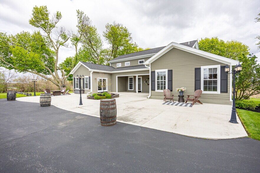 More Photos Of 3956 Caledonia Avon Rd, Caledonia Lodge Meeting Hall For Sale