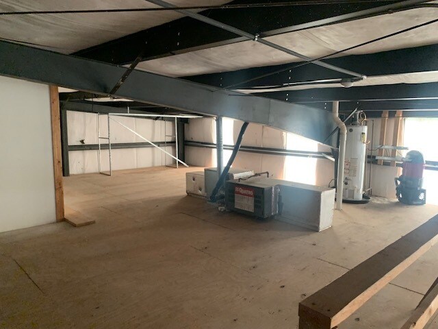 More Photos Of 203 W 96, League City Light Distribution For Sale