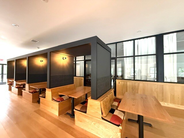 More Photos Of 6 Beaver Brook rd, Yulan Office For Sale