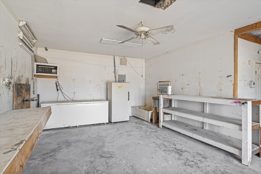 More Photos Of 9830 E US Highway 80, Terrell Industrial For Sale