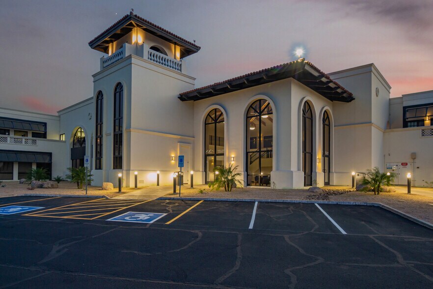 More Photos Of 8222 S 48th St, Phoenix Medical For Lease