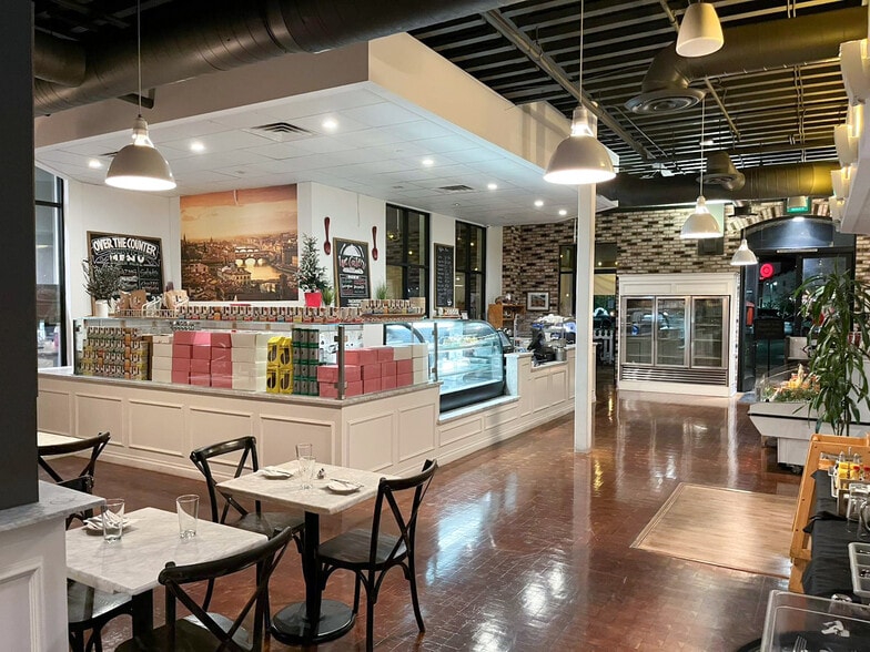 More Photos Of 30770 Russell Ranch Rd, Westlake Village General Retail For Lease