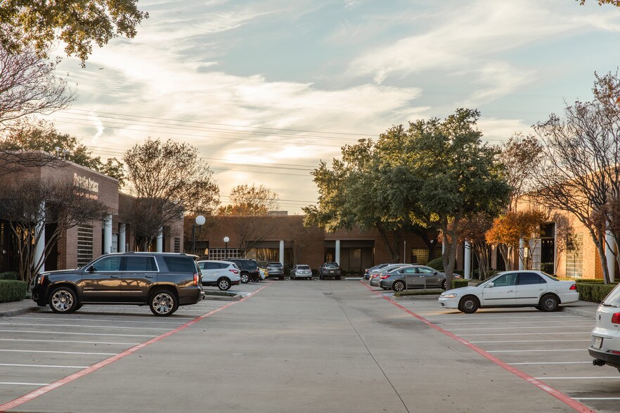 More Photos Of 2155 Chenault Dr, Carrollton Unknown For Lease