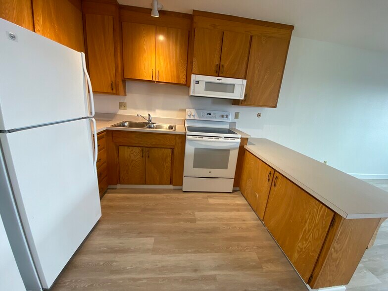 More Photos Of 140 Bay St, Santa Cruz Apartments For Sale