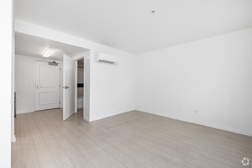 More Photos Of 1311-1313 3rd Street Prom, Santa Monica Apartments For Lease
