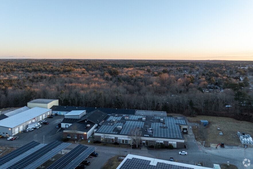 More Photos Of 342-348 Circuit St, Hanover Manufacturing For Lease