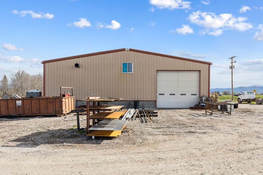 More Photos Of 34830 E Post Creek Rd, Saint Ignatius Manufacturing For Sale