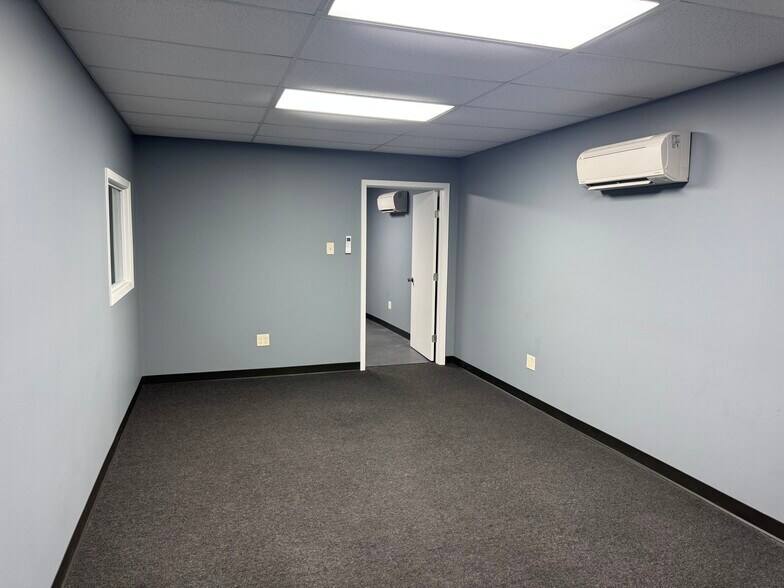 More Photos Of 416 Blue Bell Rd, Houston Refrigeration Cold Storage For Sale