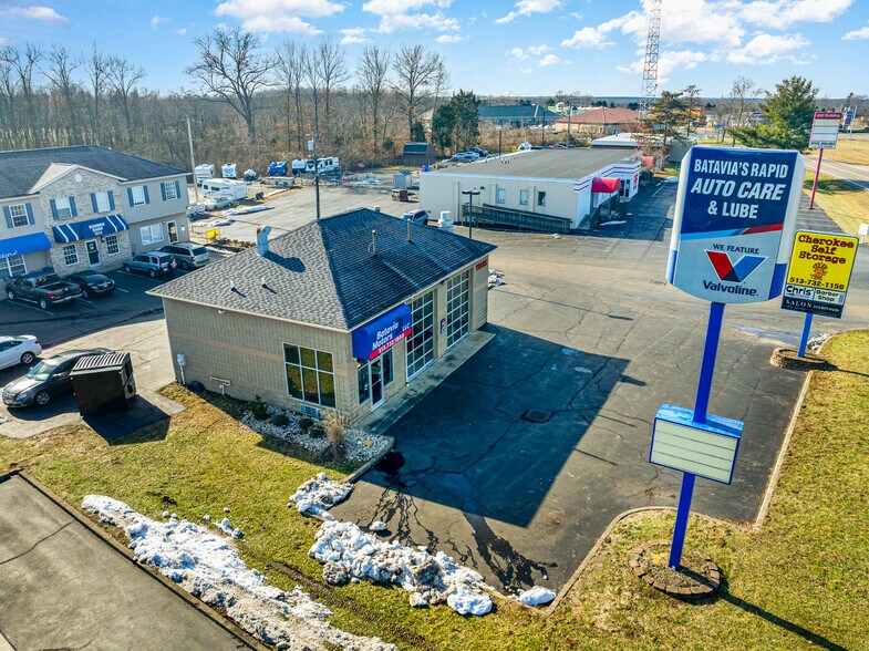 More Photos Of 1012 Hospital Dr, Batavia Auto Dealership For Lease