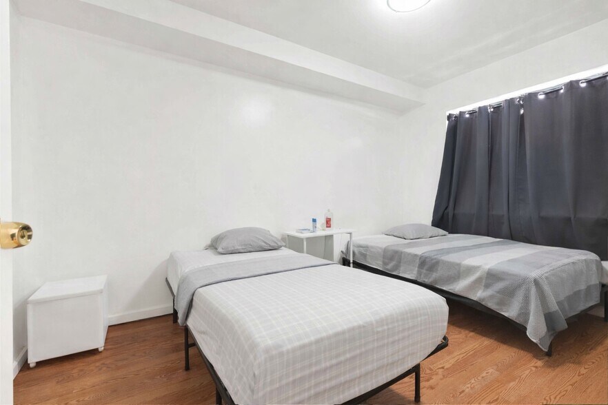 More Photos Of , Long Island City Multifamily For Sale