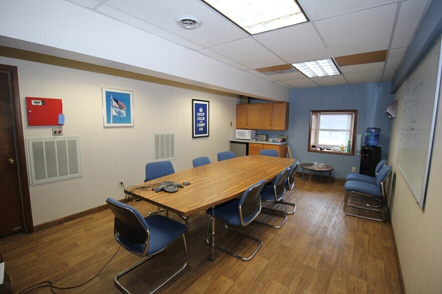 More Photos Of 3500 Bleachery Ave, New Hartford Warehouse For Sale