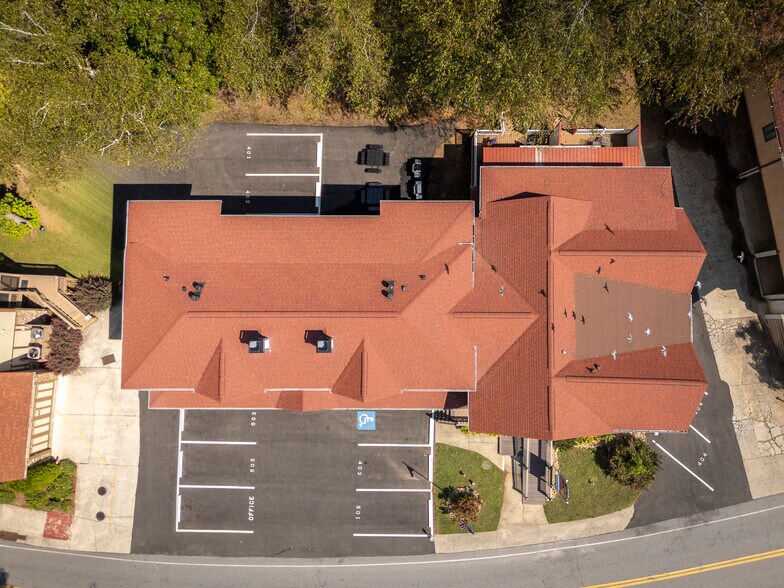 More Photos Of 892 Edelweiss Strasse, Helen Hotel For Sale