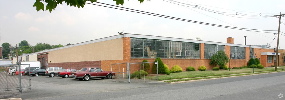 More Photos Of 205 S Newman St, Hackensack Manufacturing For Sale