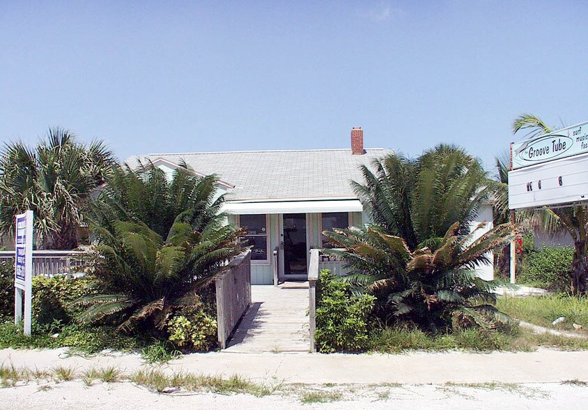 Primary Photo Of 158 N Atlantic Ave, Cocoa Beach Freestanding For Sale