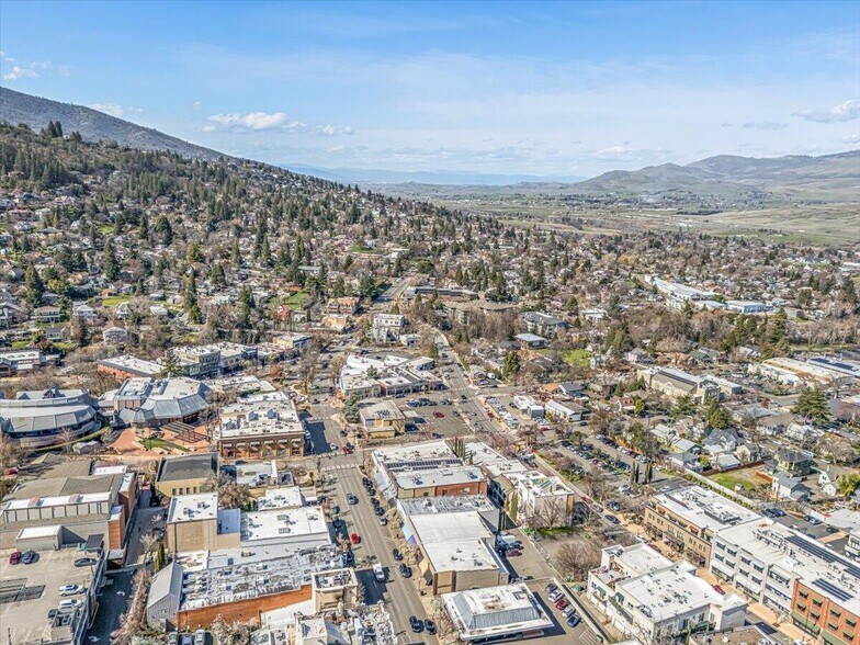 More Photos Of 145 E Main St, Ashland Restaurant For Sale