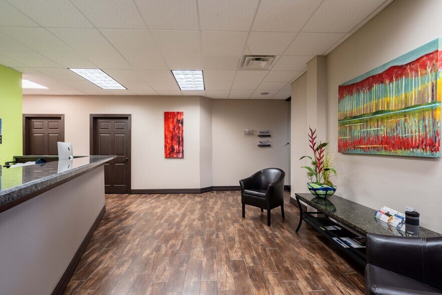 More Photos Of 7001 Westwind Dr, El Paso Office Residential For Lease