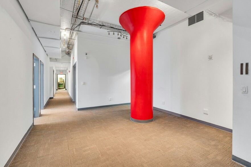More Photos Of 535-547 W 45th St, New York Loft Creative Space For Lease