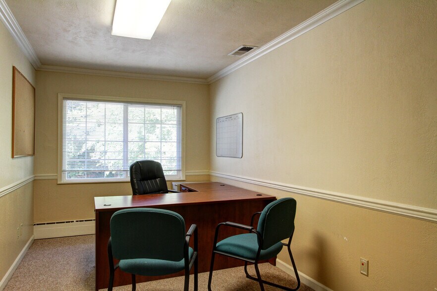More Photos Of 714 W Main St, Grass Valley Office Residential For Sale