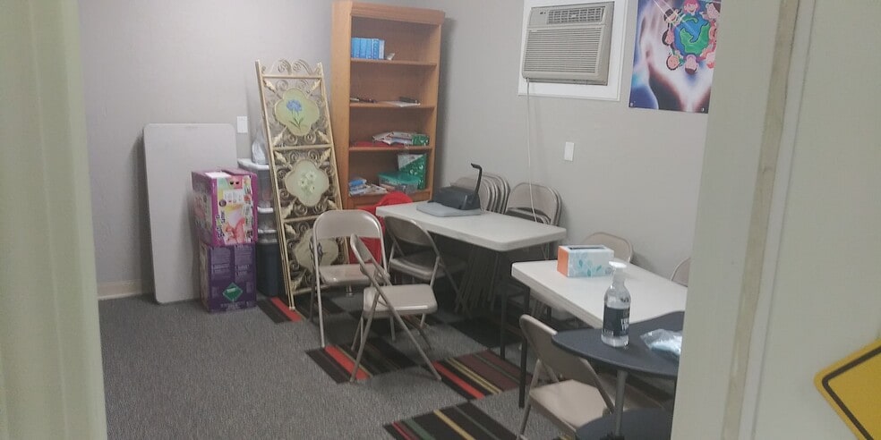 More Photos Of 14 Felton St, Waltham Office For Lease