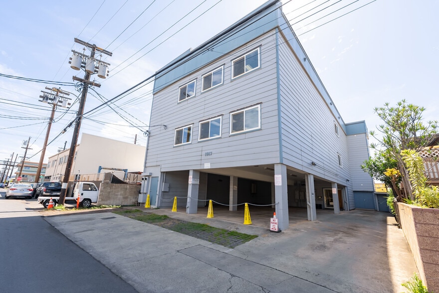 Primary Photo Of 1917 Colburn St, Honolulu Office For Sale