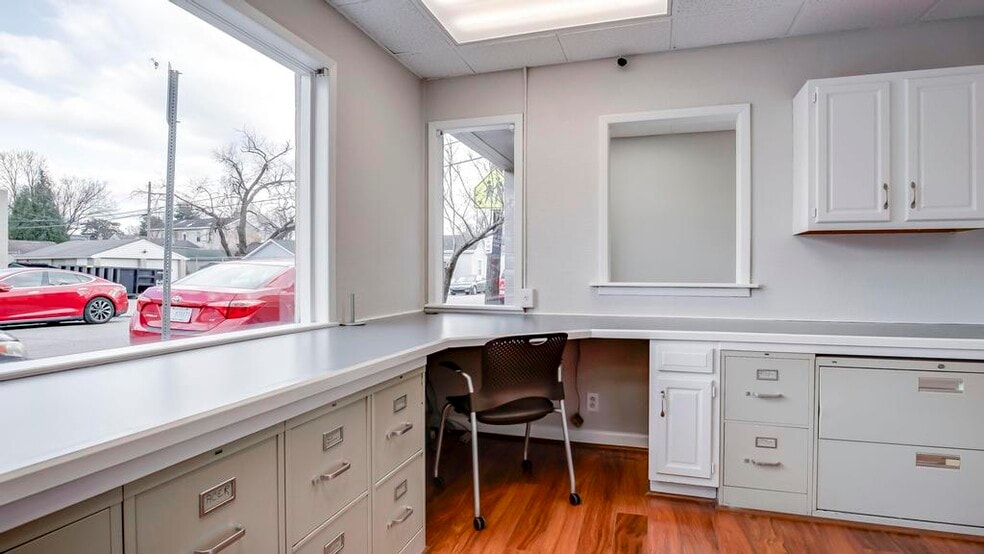 More Photos Of 116 S Clifton Ave, Louisville Storefront For Lease