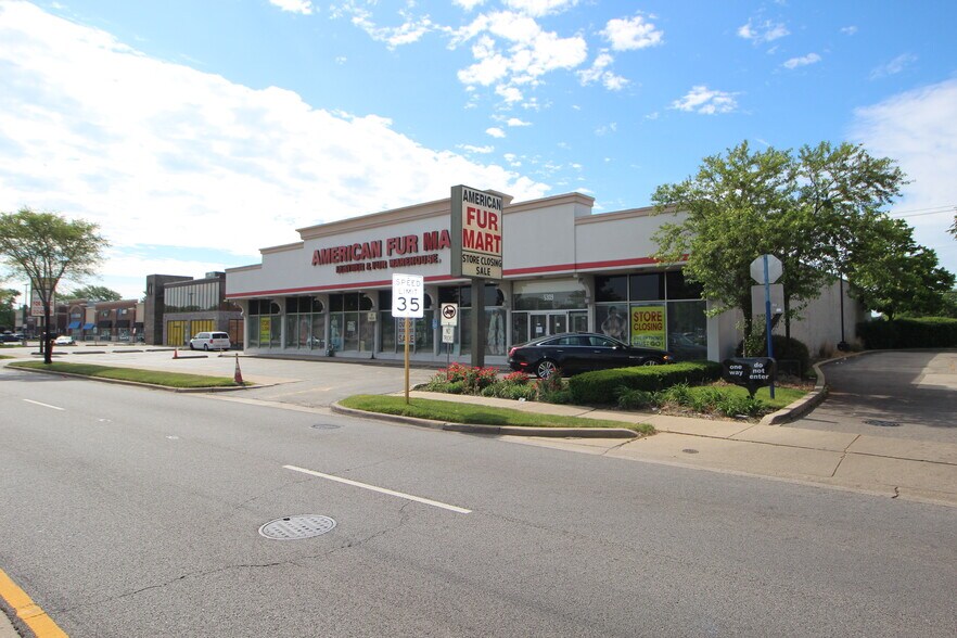 More Photos Of 5309 Touhy Ave, Skokie Freestanding For Sale