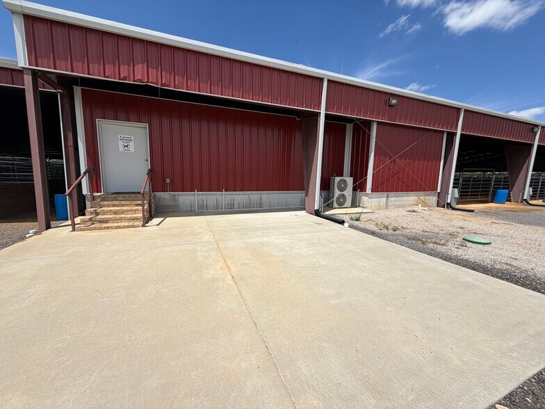 More Photos Of 5690 Sheridan Byp, Sheridan Industrial For Sale