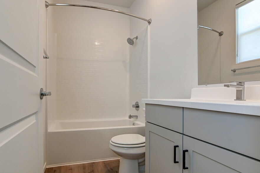More Photos Of 2048 N Highland Ave, San Diego Multifamily For Sale