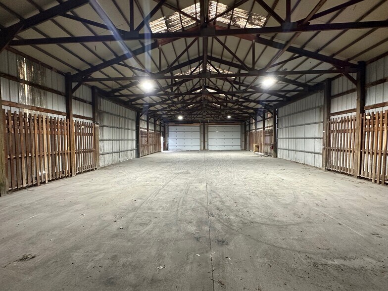 More Photos Of 1200 Lakeview Ave, Washington Court House Manufacturing For Lease