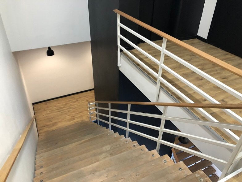 More Photos Of 2600 Cesar Chavez Blvd, Fresno Warehouse For Lease