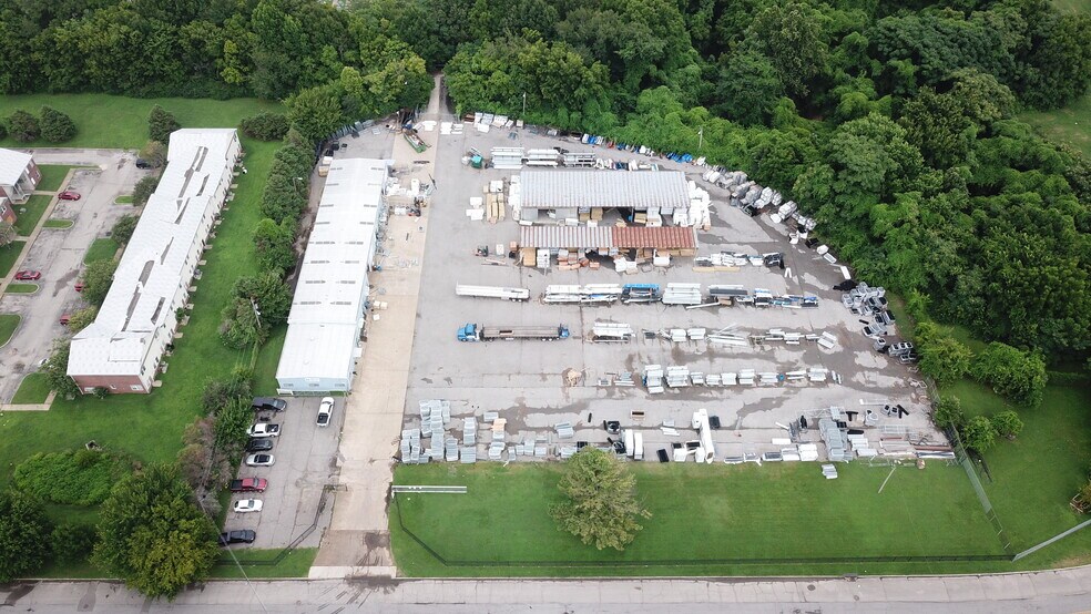 More Photos Of 1588 Ragan St, Memphis Warehouse For Sale