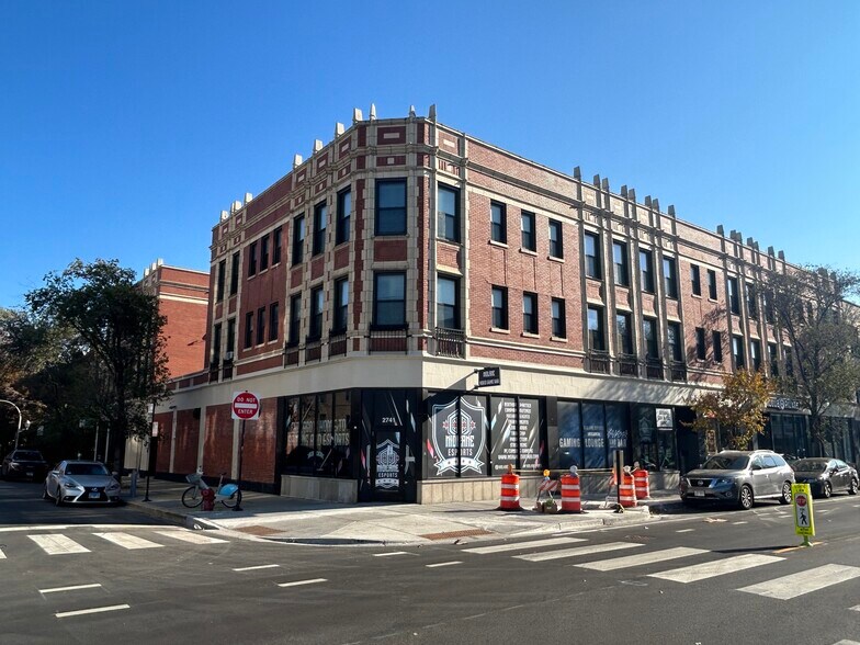 Primary Photo Of 2741 N Milwaukee Ave, Chicago Apartments For Lease
