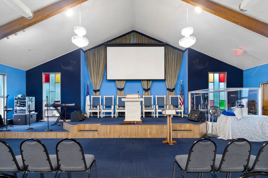 More Photos Of 5001 Backlick Rd, Annandale Religious Facility For Sale