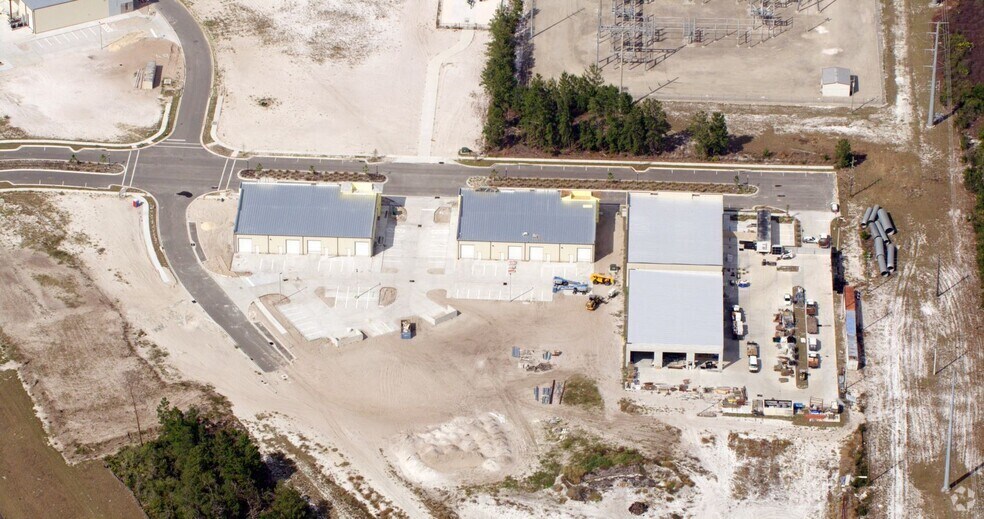 More Photos Of 6490 Way Point Blvd, Saint Cloud Light Distribution For Sale