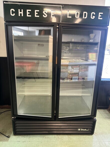 More Photos Of 4134 Grand Blvd, New Port Richey General Retail For Sale