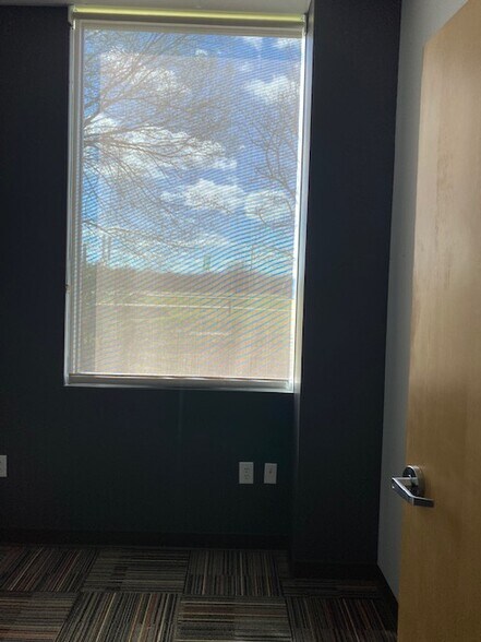 More Photos Of 5200 McDermott Rd, Plano Storefront Retail Office For Lease