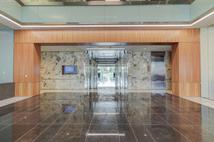 More Photos Of 19219 Katy Fwy, Houston Office For Lease