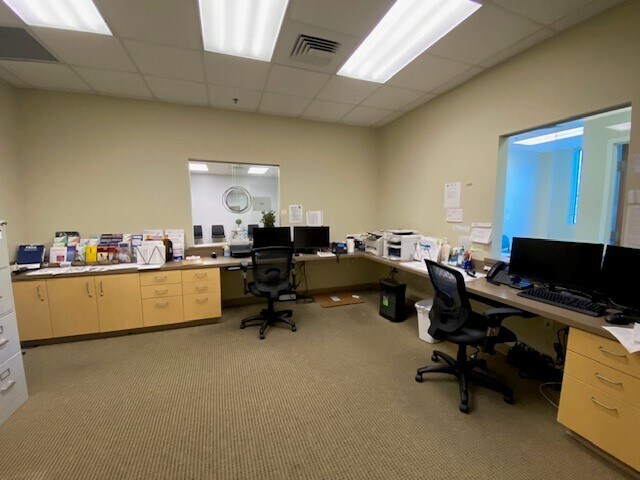 More Photos Of 3754 Highway 90, Pace Medical For Lease