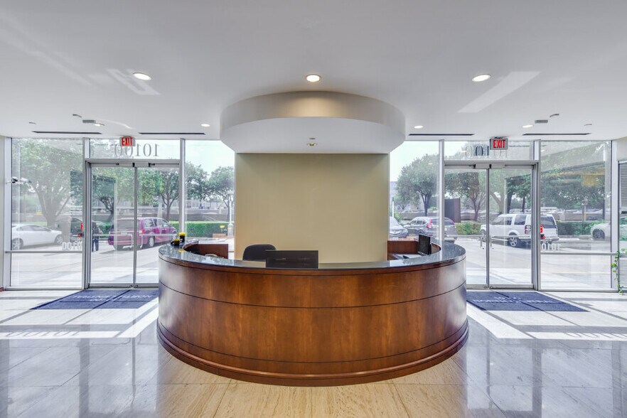 More Photos Of 10100 N Central Expy, Dallas Office For Lease