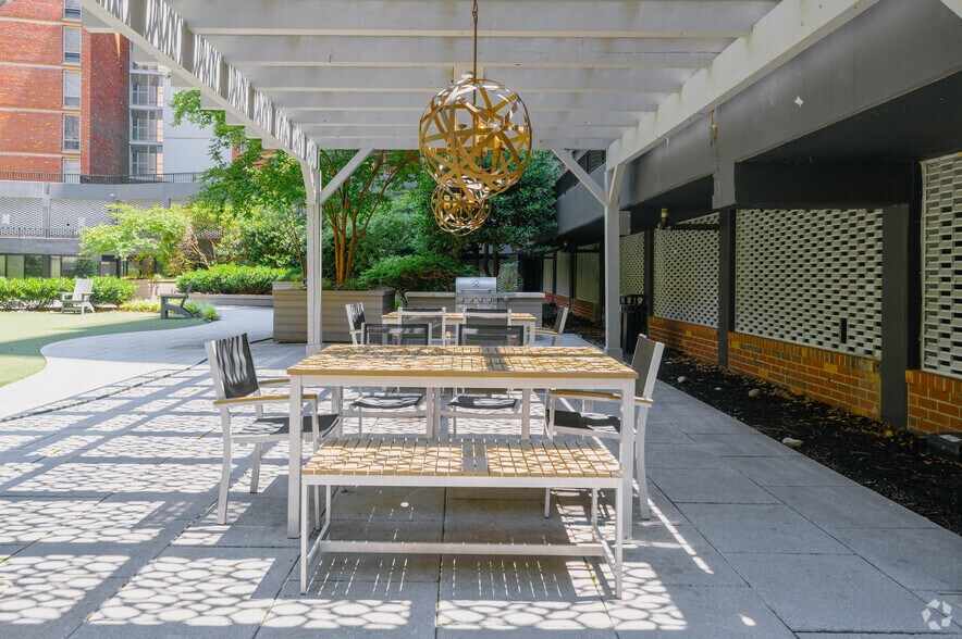 More Photos Of 8750 Georgia Ave, Silver Spring Apartments For Lease