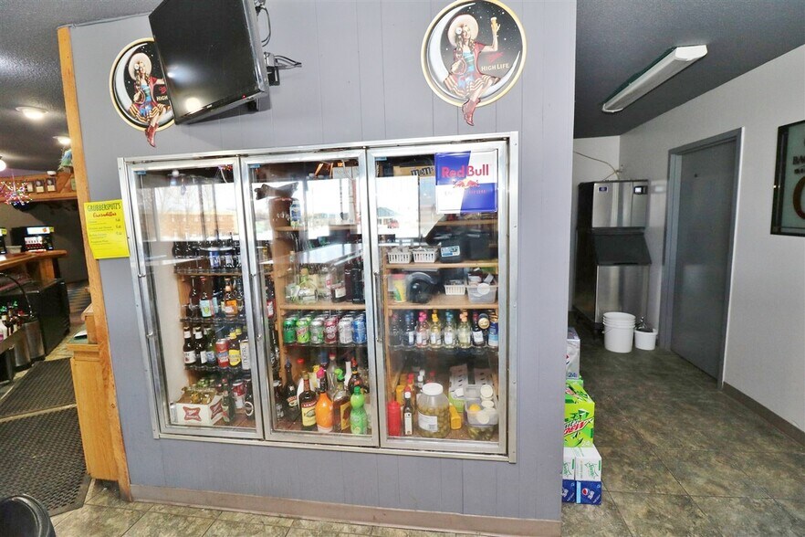 More Photos Of 121 S Main St, Tioga Restaurant For Sale