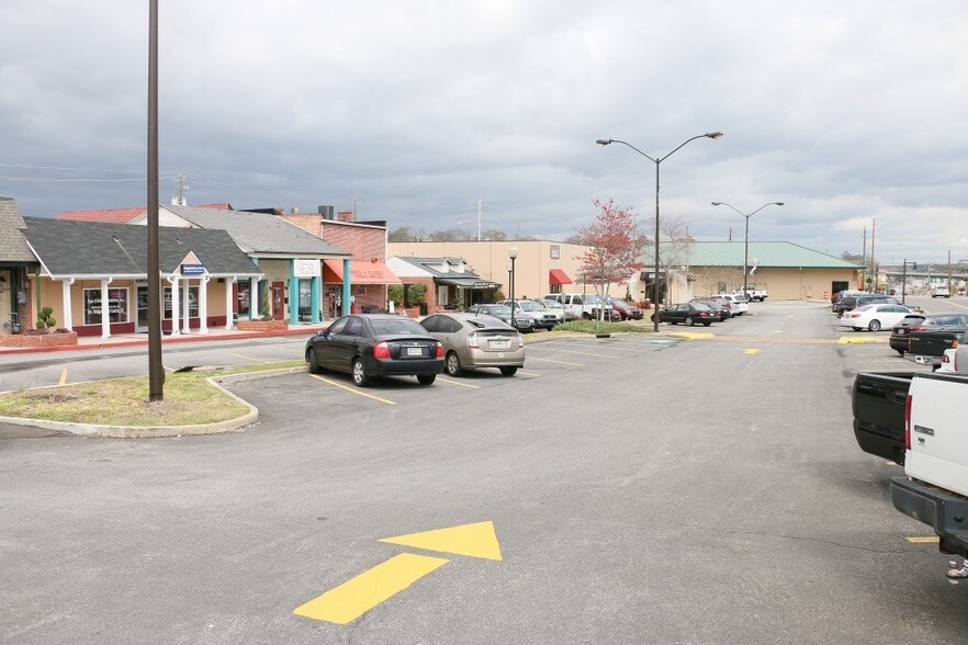 More Photos Of 2801 Veterans Memorial Hwy, Austell Storefront For Sale