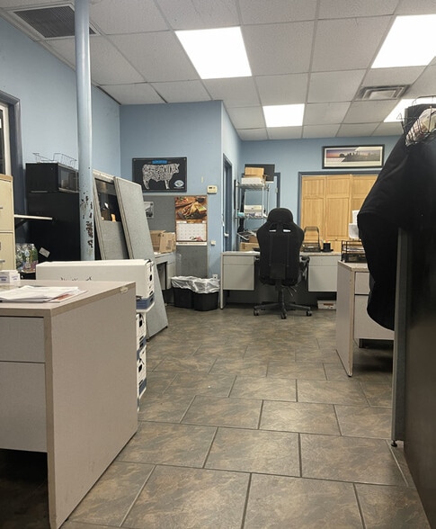 More Photos Of 53 Bay Ave, Patchogue Refrigeration Cold Storage For Sale
