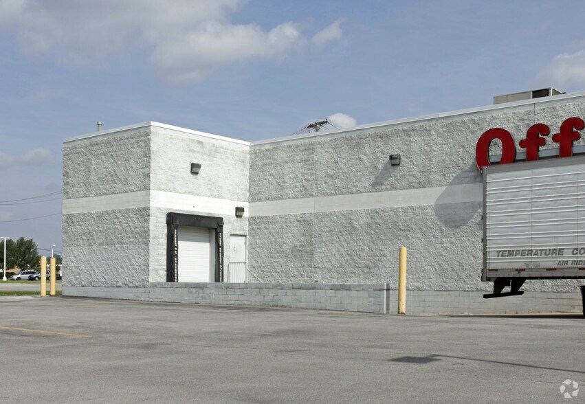 More Photos Of 845 W Alexis Rd, Toledo Freestanding For Sale