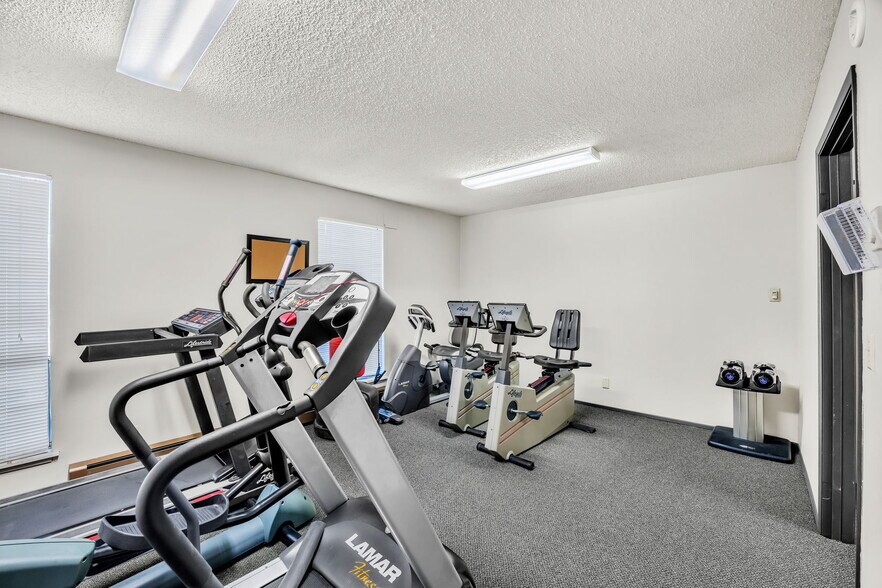 More Photos Of 226 W Broadway St, Goldendale Apartments For Sale