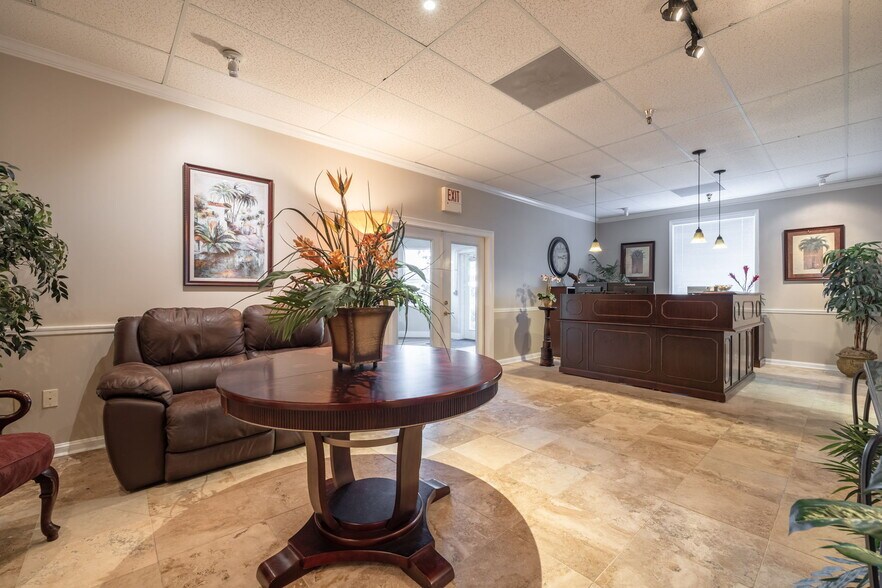 More Photos Of 1465 S Fort Harrison Ave, Clearwater Office For Sale