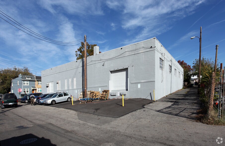 Primary Photo Of 901 Evarts St NE, Washington Warehouse For Lease