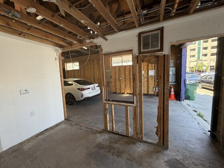 More Photos Of 265 15th St, Richmond Service For Sale